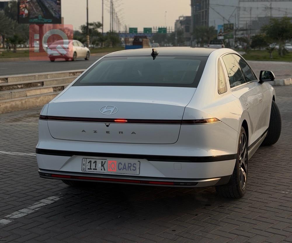 هيونداي أزيرا